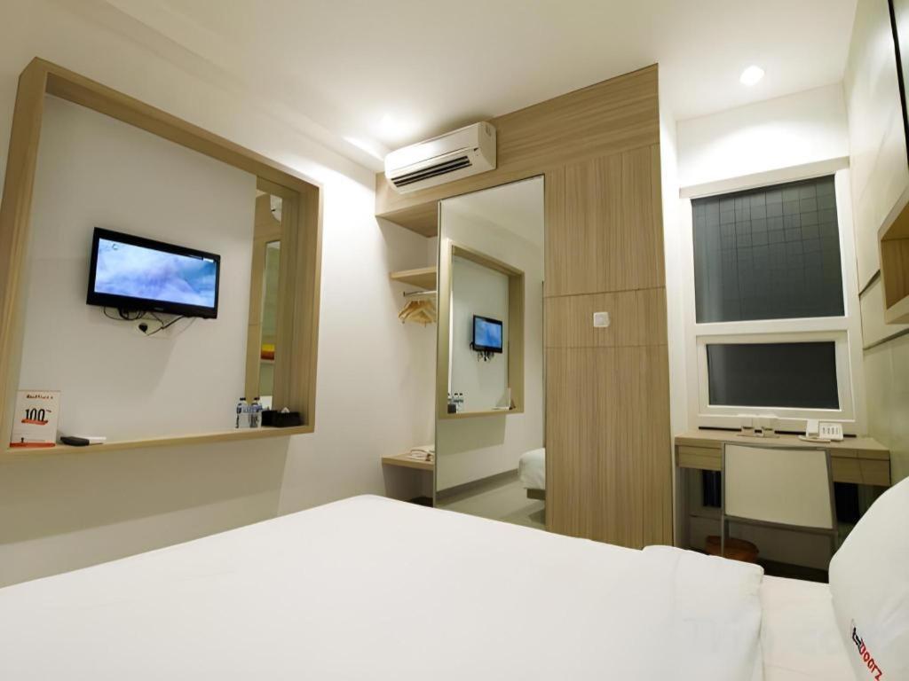 Casa Living Setiabudi Jakarta Exterior photo