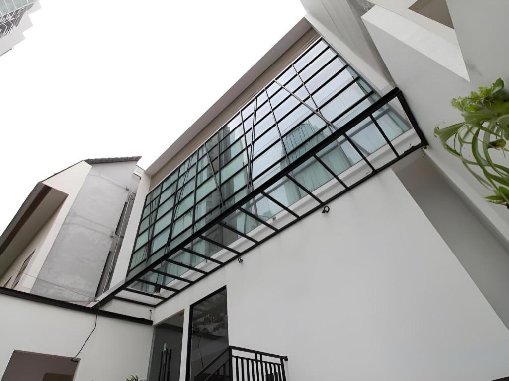 Casa Living Setiabudi Jakarta Exterior photo